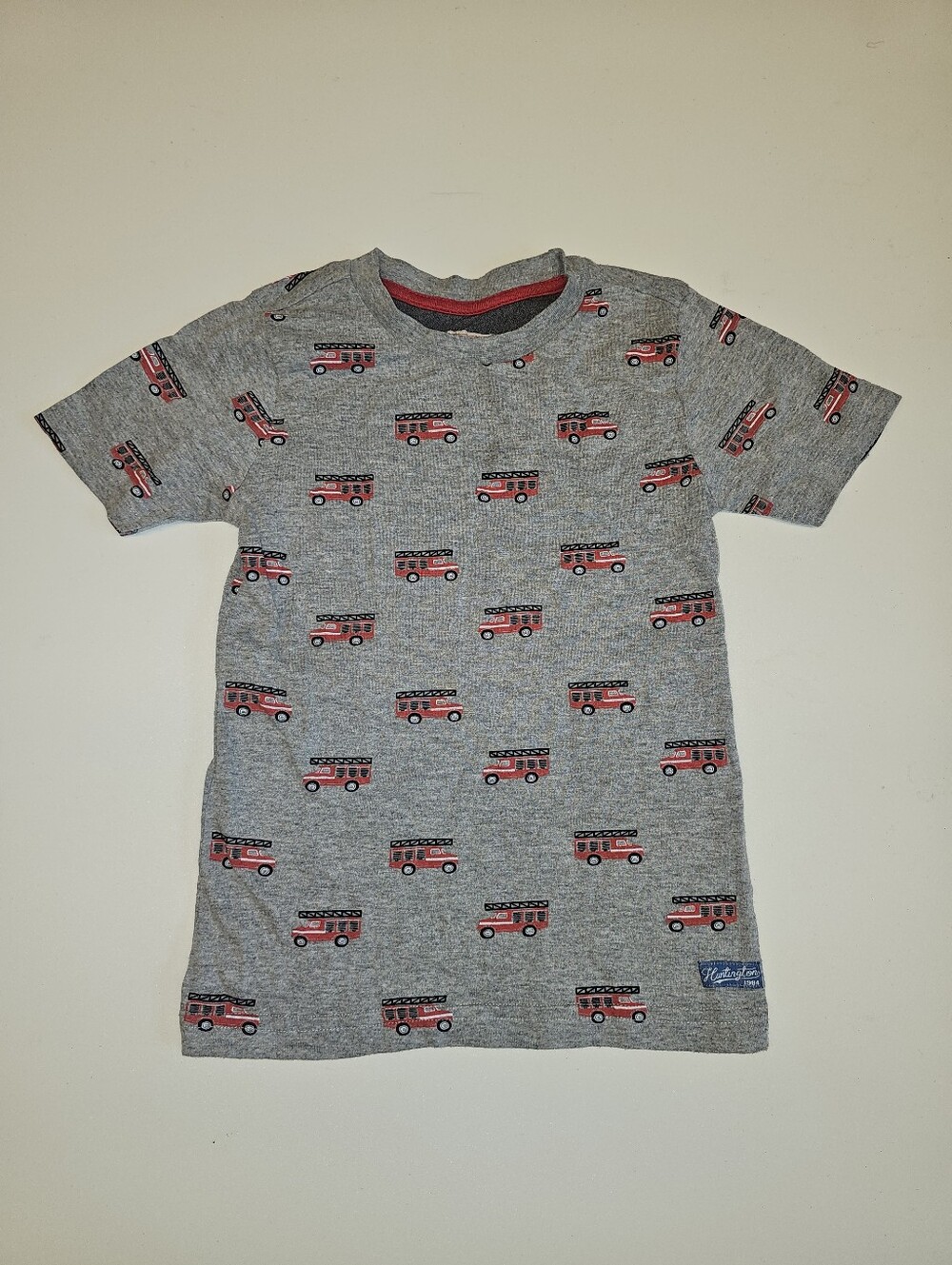 EUC | 4 | Huntington BC | Gray Fire Truck Print Short-Sleeve T-Shirt